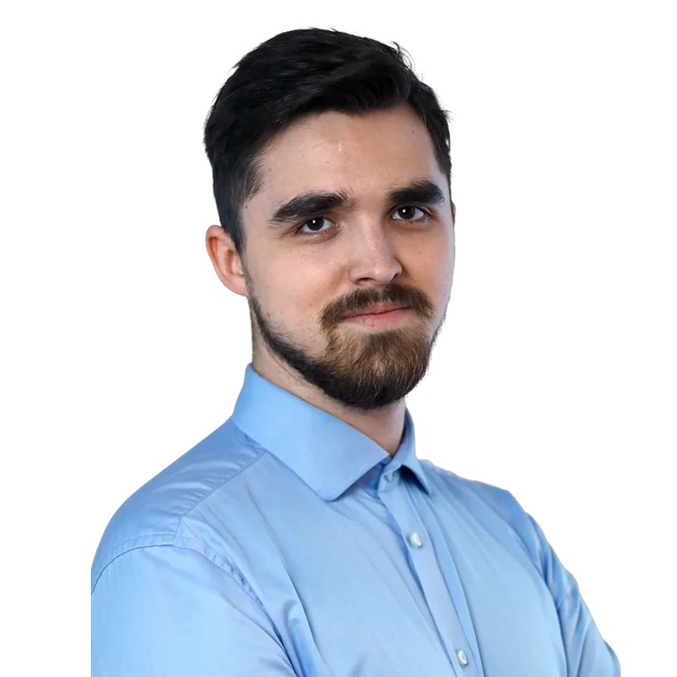 Adrian Szlązak — Specjalista ds. analizy danych Effinergy